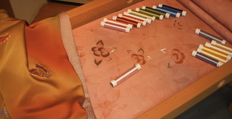 京繍の製作工程